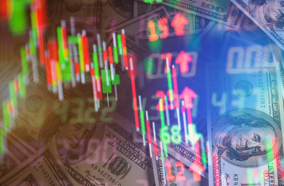 Erfahren Sie, wie Sie durch die Investitionsstrategie des Dollar Cost Averaging (DCA) systematisch Vermögen aufbauen und gleichzeitig Risiken mindern können.