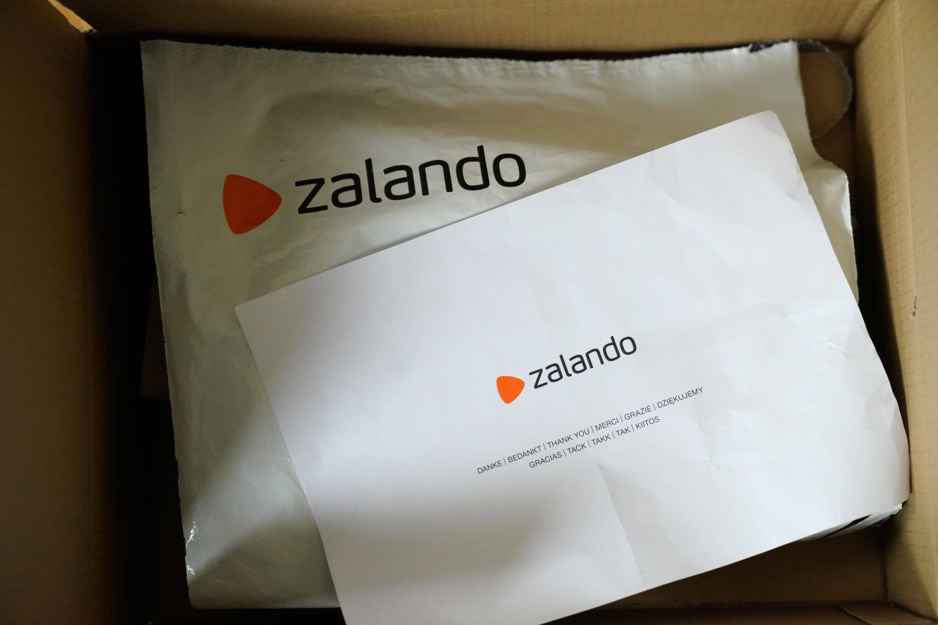 Rund die Hälfte der Artikel, die Kunden über Zalando ordern, wird im Anschluss wieder retourniert. Um dieser Entwicklung entgegenzuwirken, baut das Unternehmen nun auf Künstliche Intelligenz.
