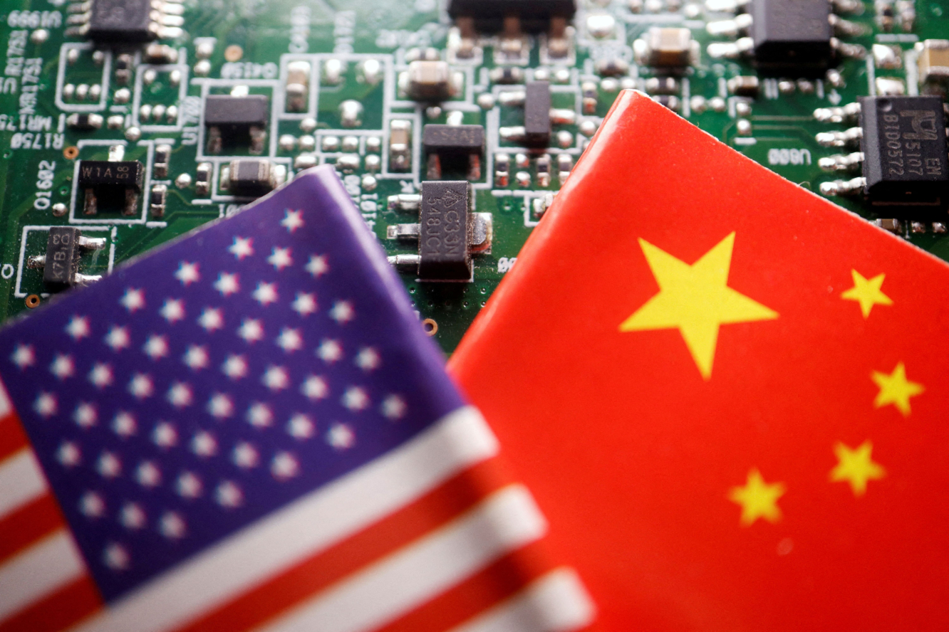 Die nordamerikanische Regierung beschränkte Chip-Exporte von Nvidia und AMD. Nun wird berichtet, dass China über Umwege trotzdem an Chips aus den USA kommt.