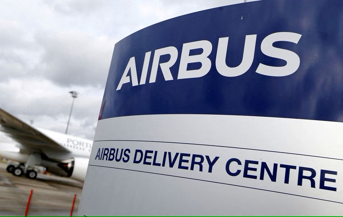 Im Hause Airbus kommt es weiterhin zu Verzögerungen. 