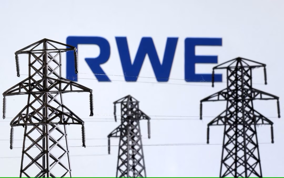 Der Essener RWE-Konzern profizierte von den gestiegenen Zinsen sowie dem lukrativen Handel mit Stromderivaten.