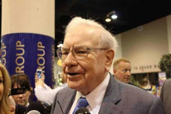 3 Warren-Buffett-Aktien, die laut Wall Street um 33 bis 60 % steigen können